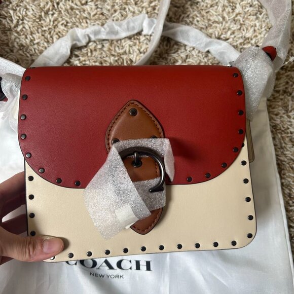 Coach Beat Shoulder Bag 18 In Colorblock With Rivets - Picture 4 of 10